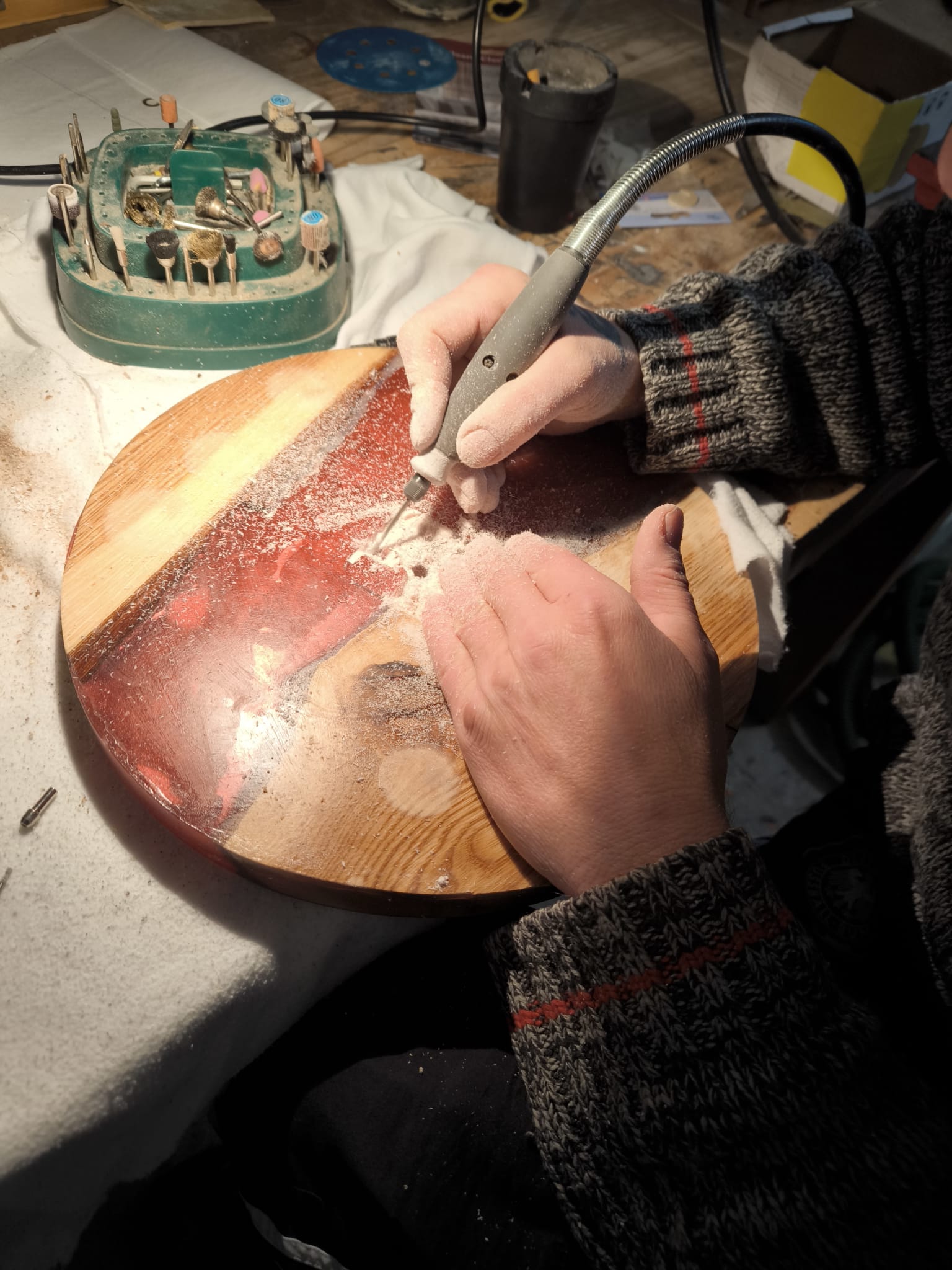 Epoxidharz Wanduhr