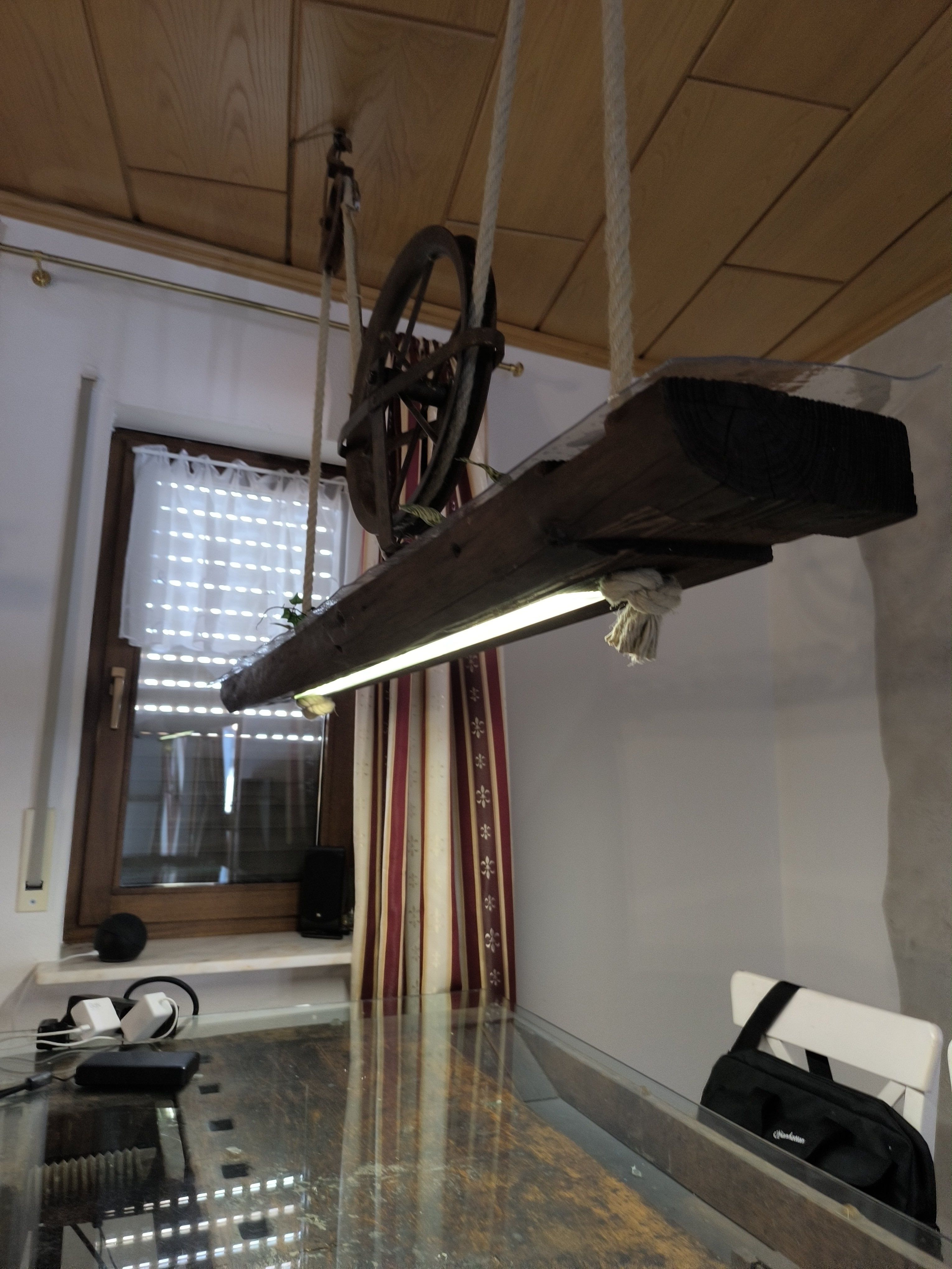 Esstischlampe